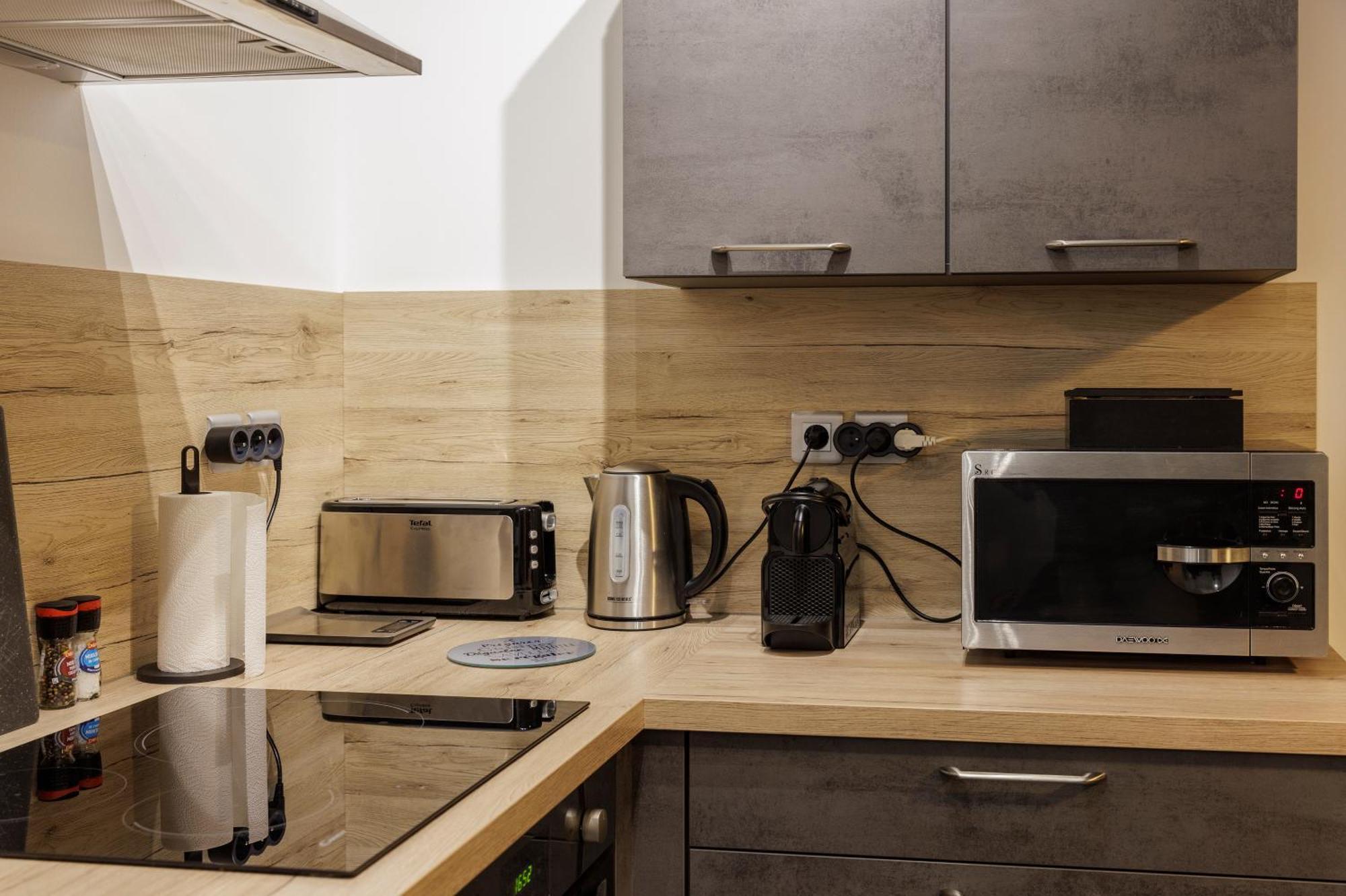 Manhattan Loft - Centre - 5 Mn A Pied Gare - Parking Prive - Patio 트루아 외부 사진