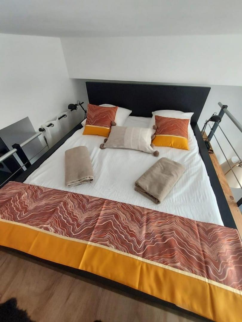 Manhattan Loft - Centre - 5 Mn A Pied Gare - Parking Prive - Patio 트루아 외부 사진